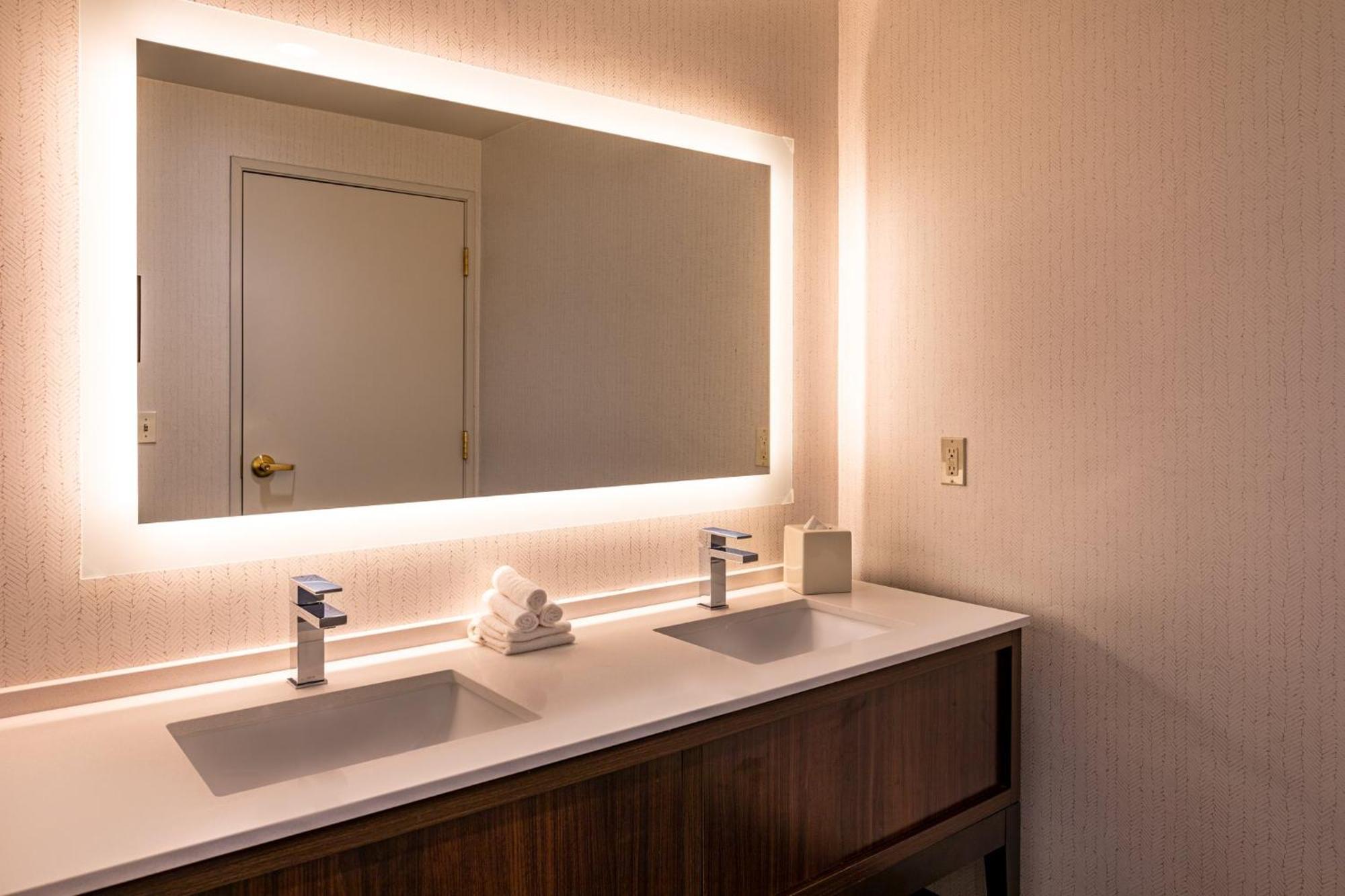 Holiday Inn Oakland Airport By Ihg Esterno foto