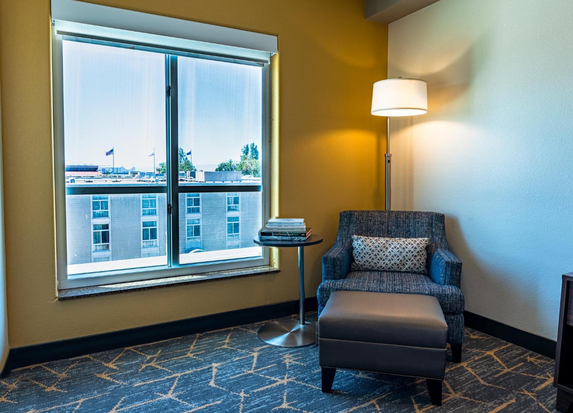 Holiday Inn Oakland Airport By Ihg Esterno foto