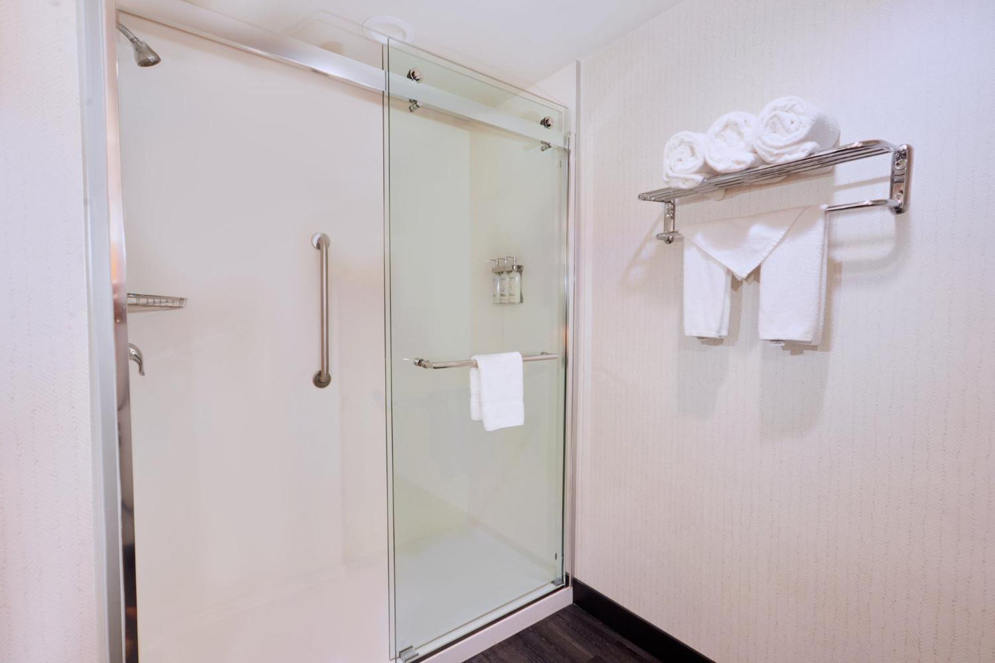 Holiday Inn Oakland Airport By Ihg Esterno foto